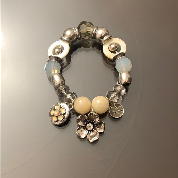 Bracelet - Picture 1 of 1